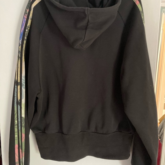 Adidas Medium Black Hoodie - Picture 3 of 3